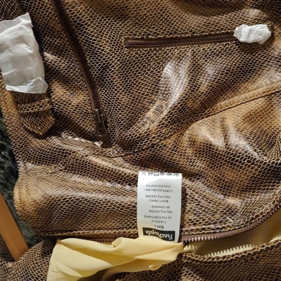 NWT🐍 Free People Python Snake Faux Leather Golden Jacket, Large - Picture 12 of 16